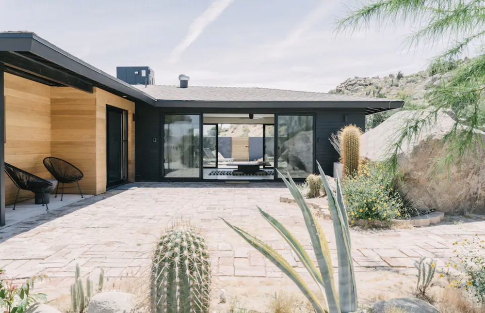 Villa Kuro — Hôtel Weekend | Barefoot Luxury for the Modern Nomad